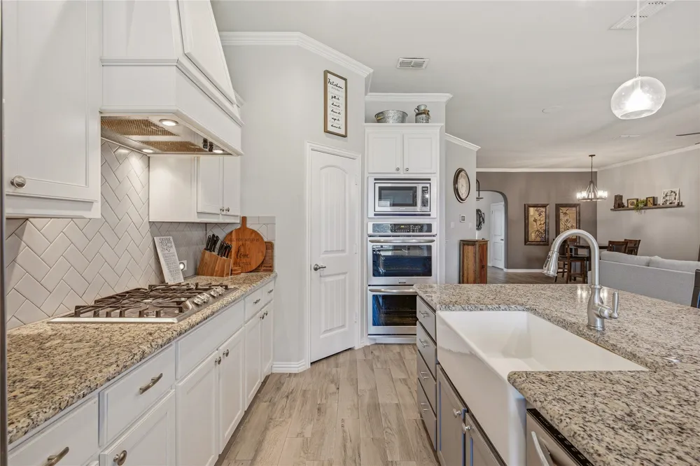 14808 Brettridge Drive Aledo, TX 76008