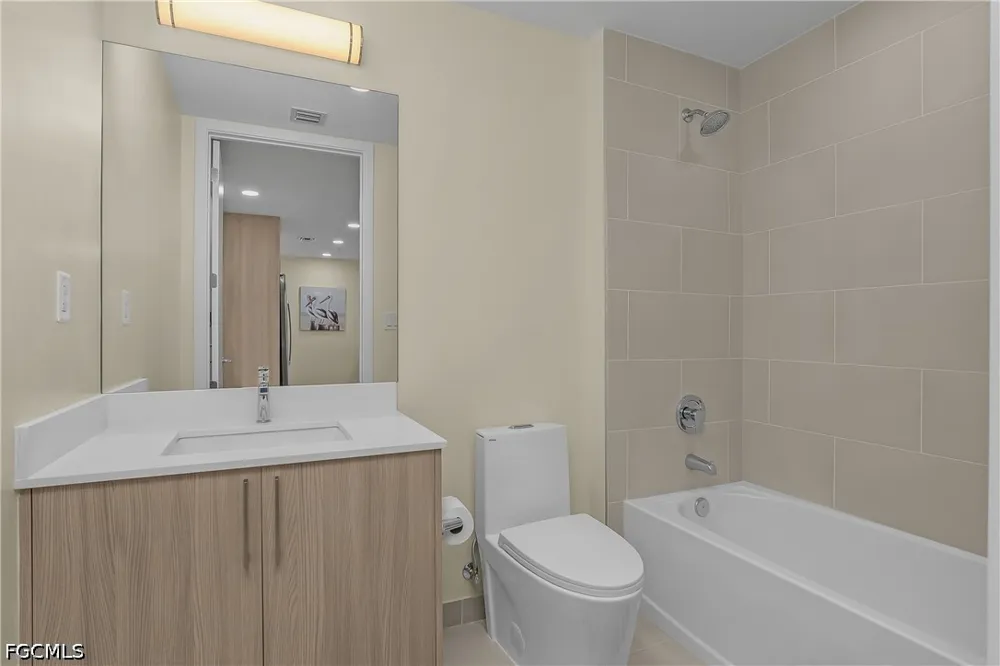 Rosewood Pointe Drive #C-302 Bonita Springs, FL 34135