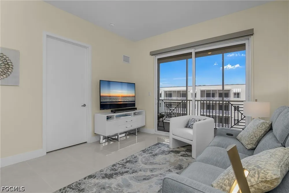 Rosewood Pointe Drive #C-302 Bonita Springs, FL 34135