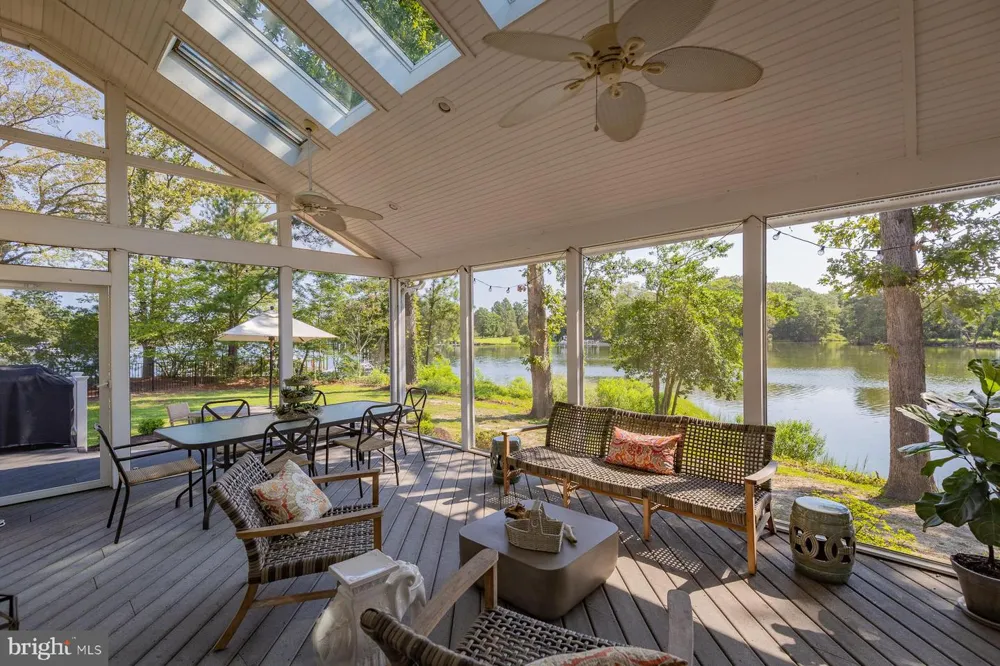 94 SCULLING OAR TRAIL Kilmarnock, VA 22482