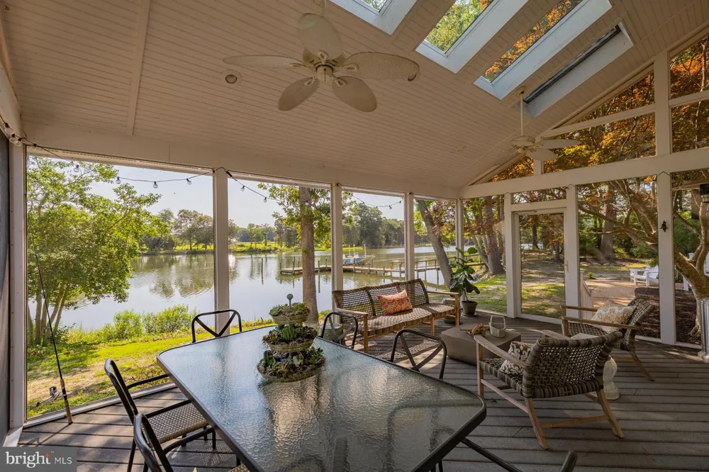 94 SCULLING OAR TRAIL Kilmarnock, VA 22482