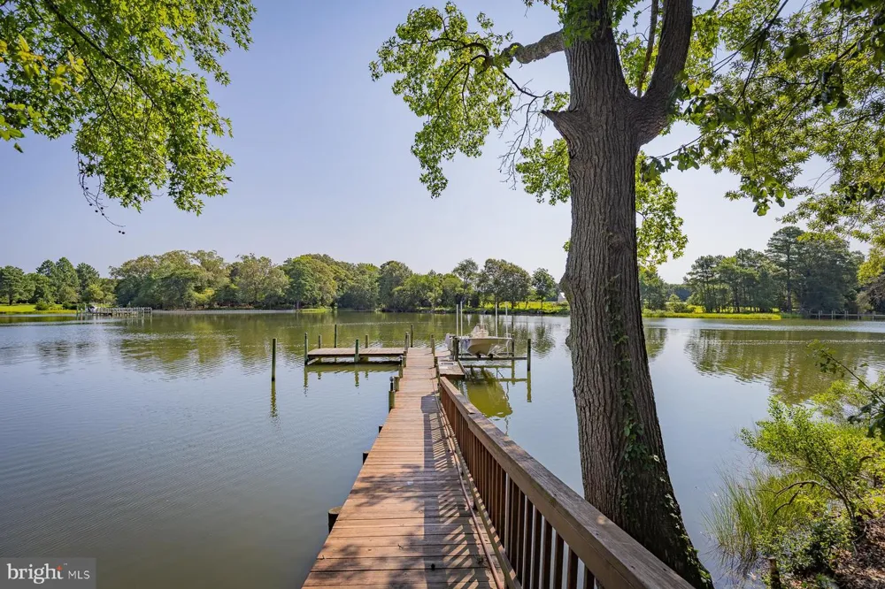 94 SCULLING OAR TRAIL Kilmarnock, VA 22482