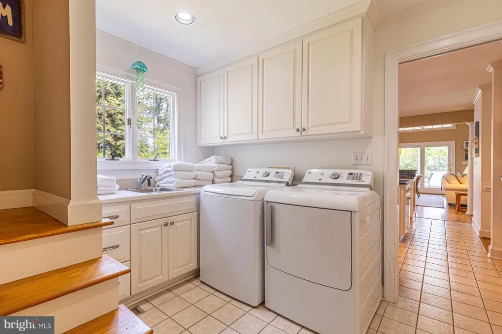 94 SCULLING OAR TRAIL Kilmarnock, VA 22482