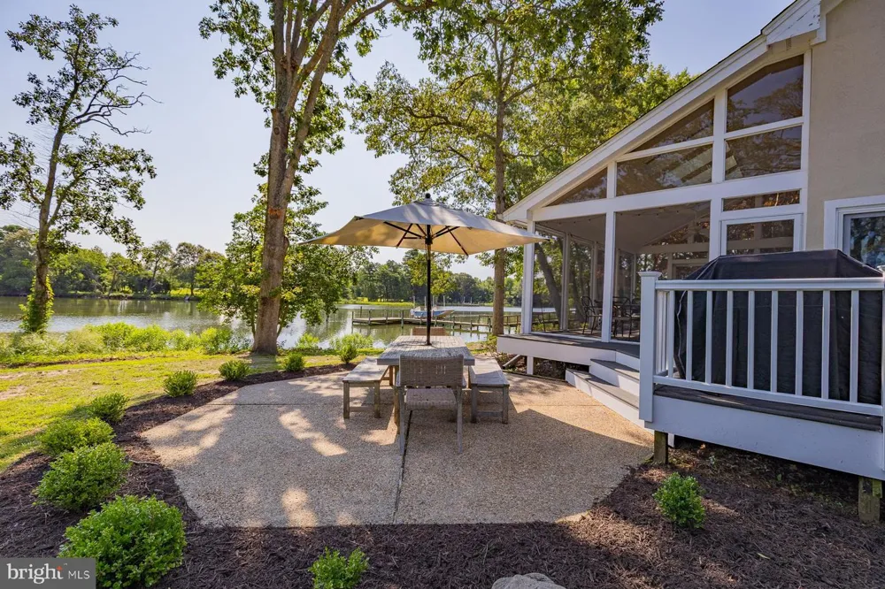 94 SCULLING OAR TRAIL Kilmarnock, VA 22482