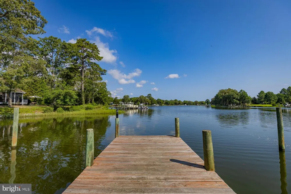 94 SCULLING OAR TRAIL Kilmarnock, VA 22482