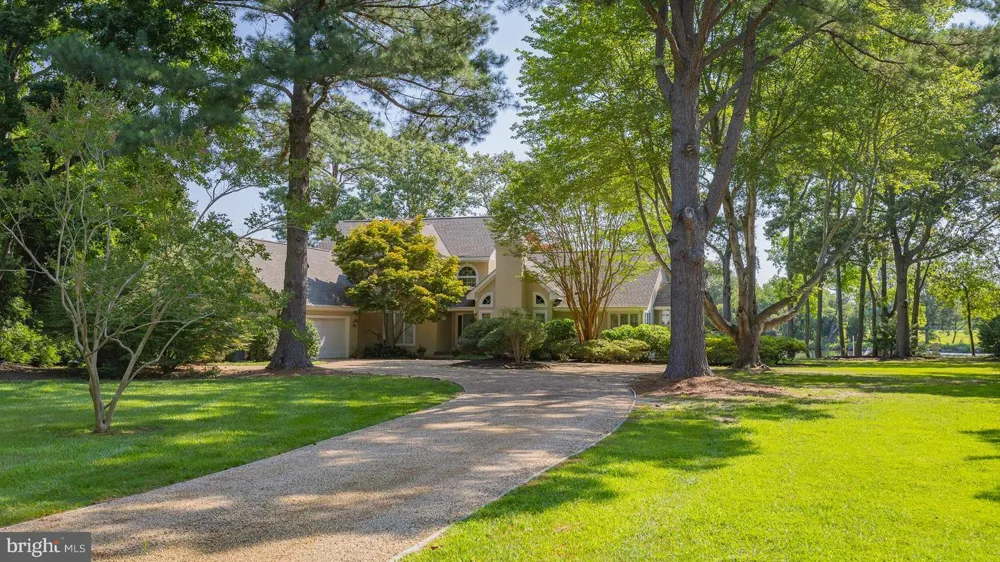 94 SCULLING OAR TRAIL Kilmarnock, VA 22482