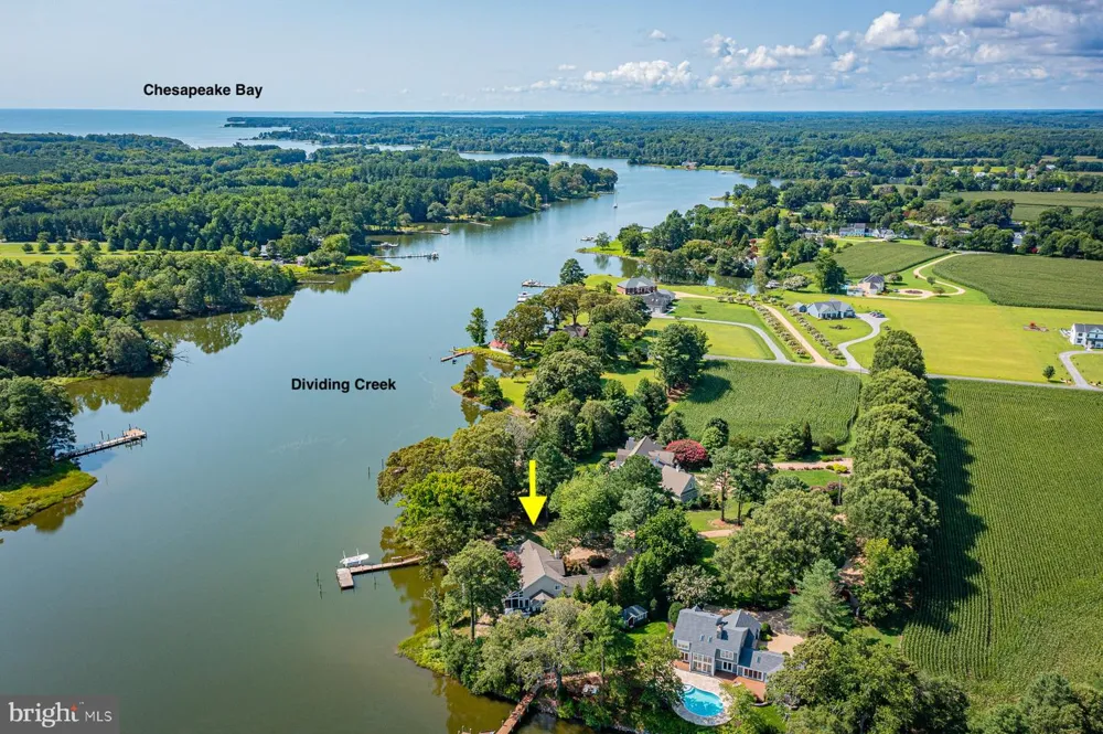 94 SCULLING OAR TRAIL Kilmarnock, VA 22482
