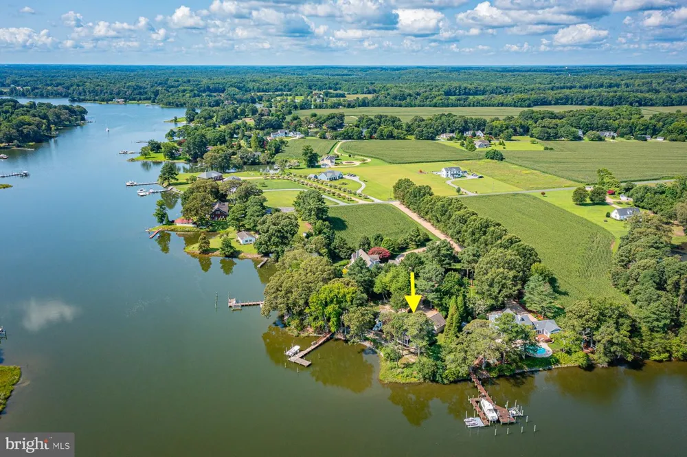 94 SCULLING OAR TRAIL Kilmarnock, VA 22482