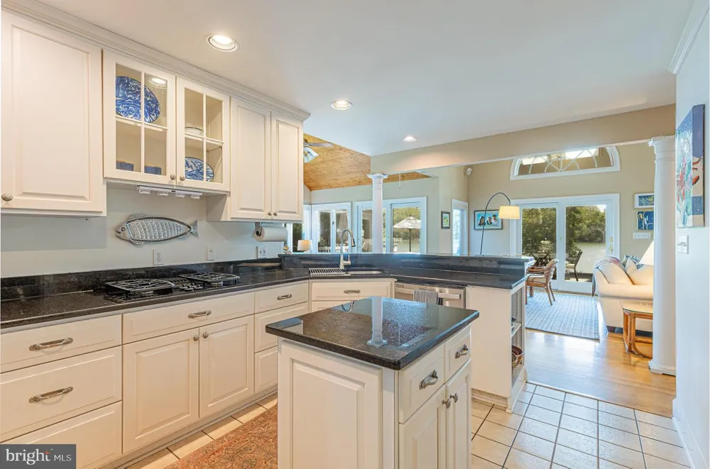 94 SCULLING OAR TRAIL Kilmarnock, VA 22482
