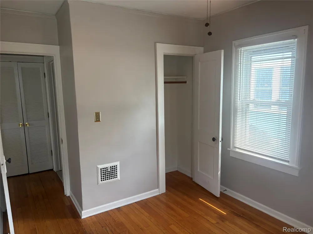 344 Vester Street Ferndale City, MI 48220