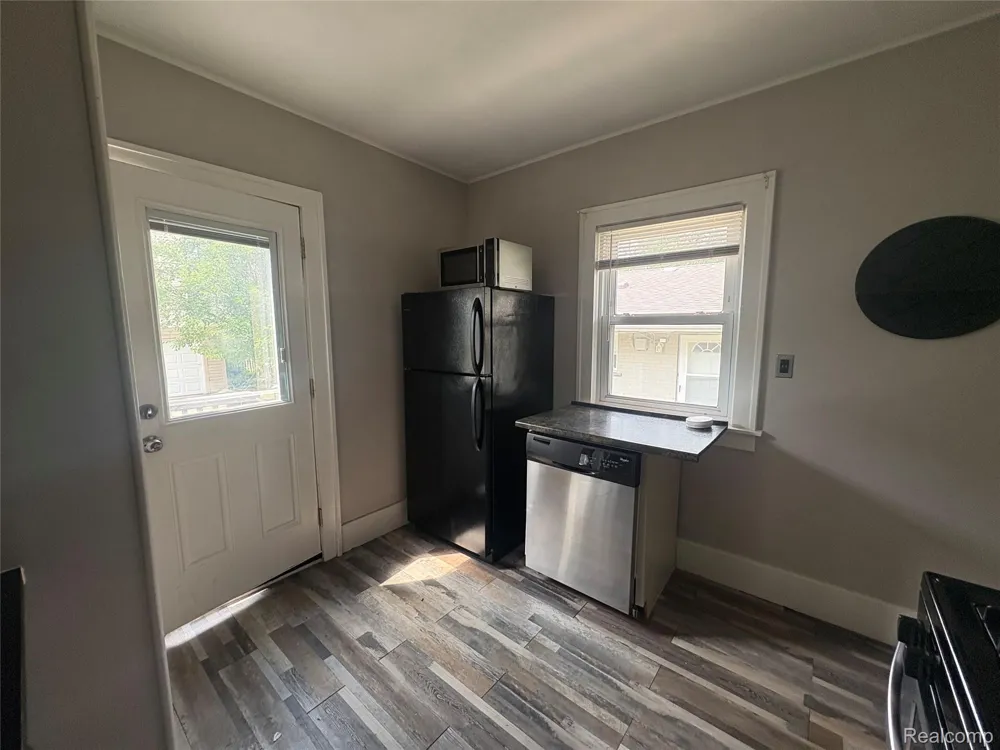 344 Vester Street Ferndale City, MI 48220