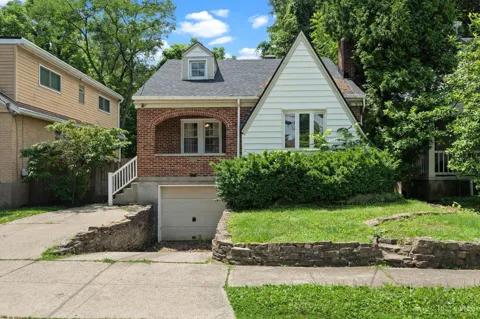 3445 Oak View Place
