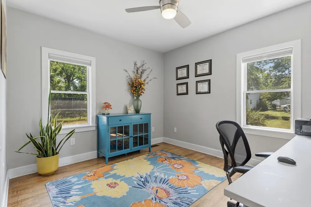 439 Plasman Avenue Holland Charter Township, MI 49423