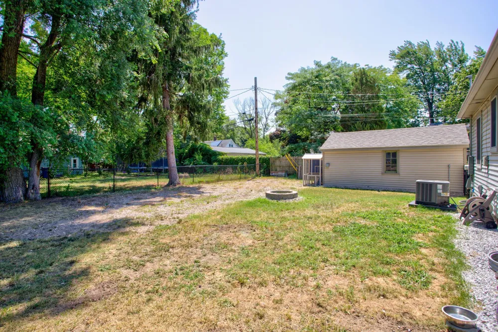439 Plasman Avenue Holland Charter Township, MI 49423