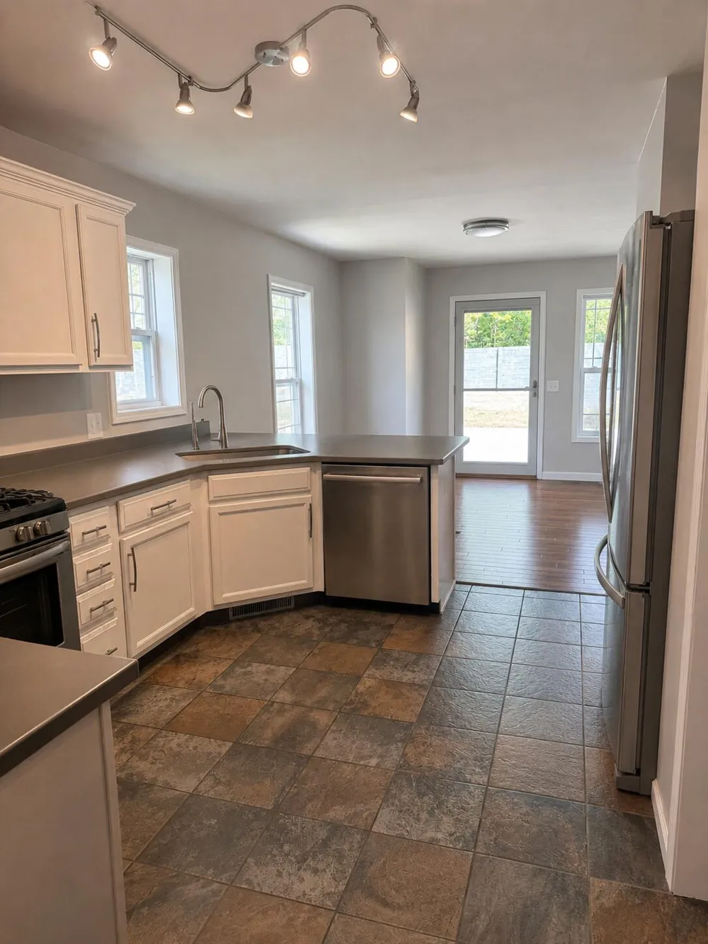 1443 16th Street Detroit City, MI 48216