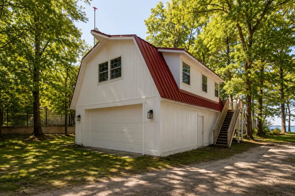 1722 Lake Michigan Drive Ganges Township, MI 49408
