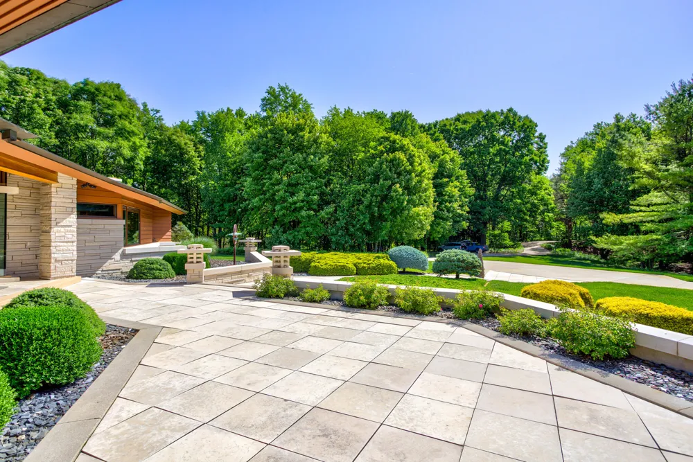 6479 144th Avenue Laketown Township, MI 49423