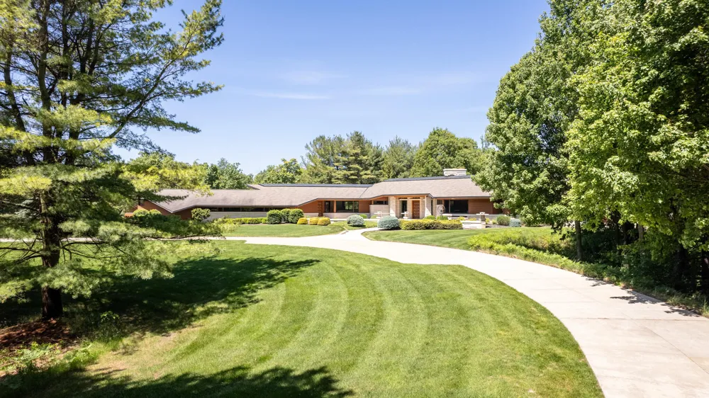 6479 144th Avenue Laketown Township, MI 49423