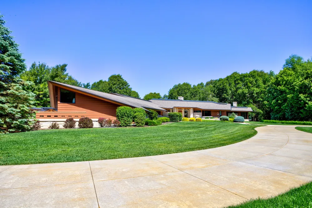 6479 144th Avenue Laketown Township, MI 49423