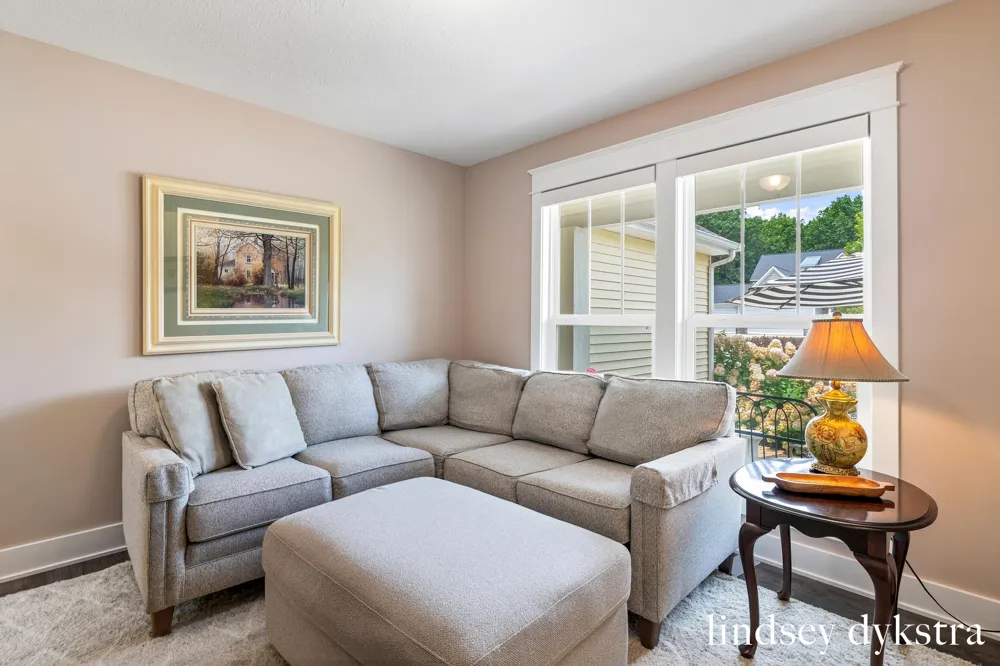 4238 Oak Timbers Drive NE Plainfield Charter Township, MI 49525