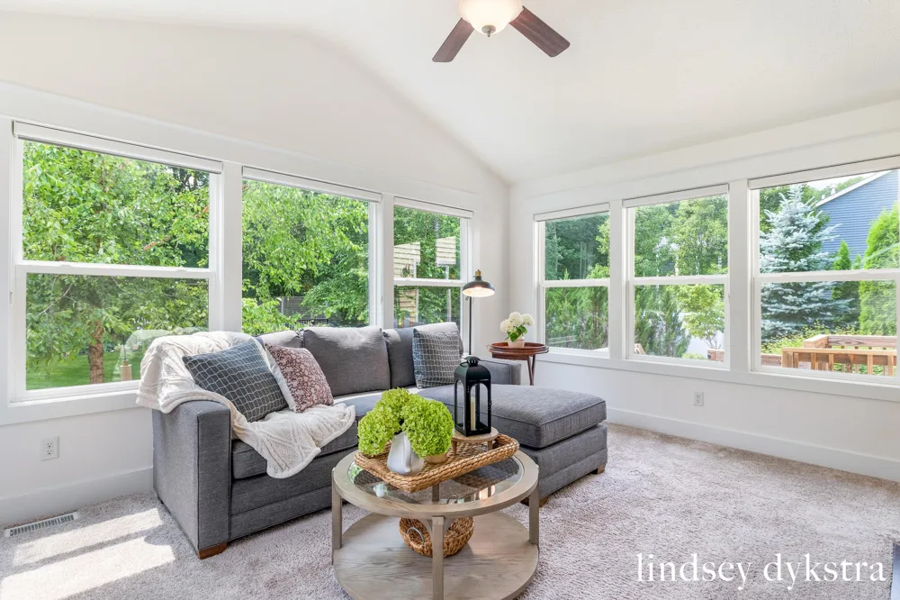 4238 Oak Timbers Drive NE Plainfield Charter Township, MI 49525