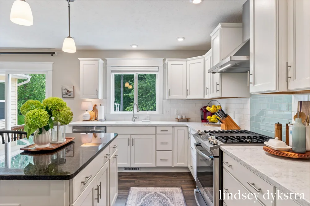 4238 Oak Timbers Drive NE Plainfield Charter Township, MI 49525