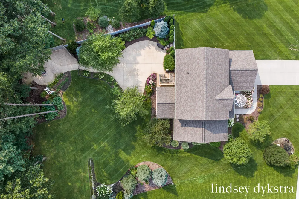 4238 Oak Timbers Drive NE Plainfield Charter Township, MI 49525