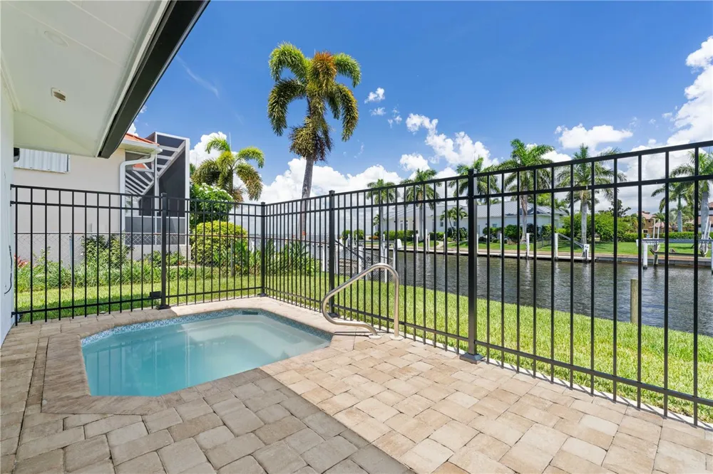 12 SABAL DRIVE Punta Gorda, FL 33950