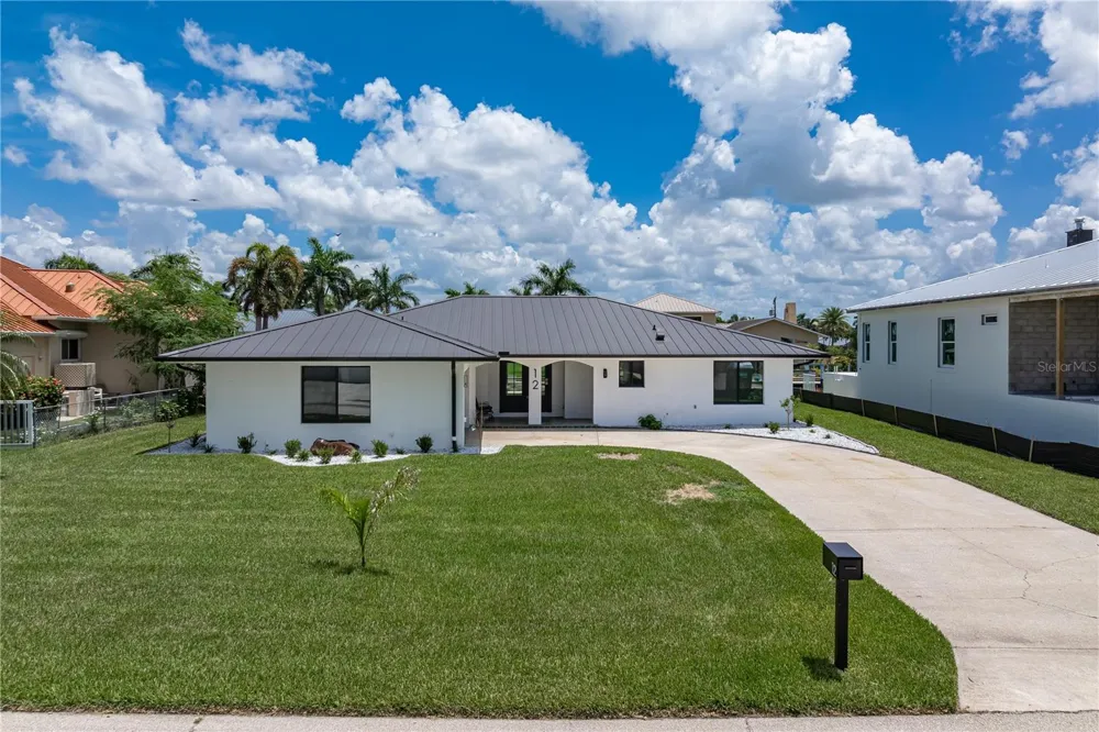 12 SABAL DRIVE Punta Gorda, FL 33950
