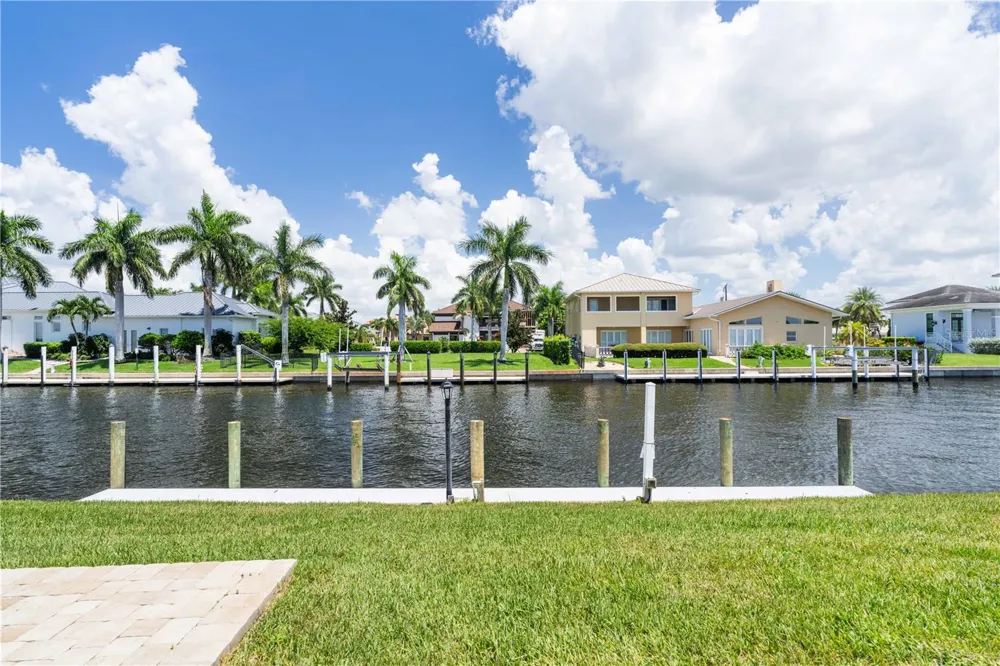 12 SABAL DRIVE Punta Gorda, FL 33950