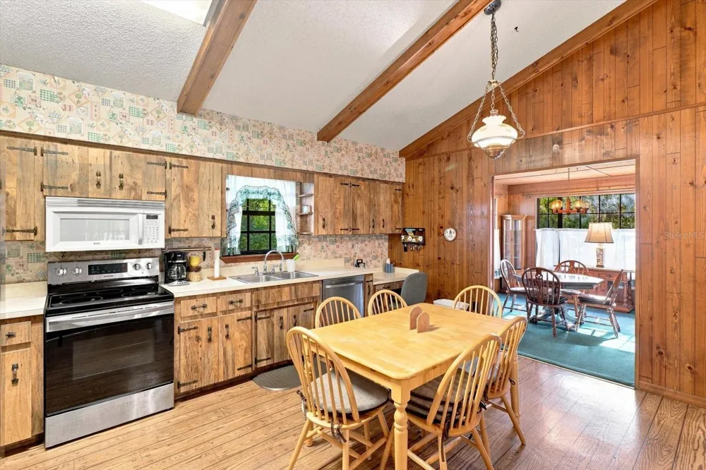 4553 E SHOREWOOD DRIVE Hernando, FL 34442