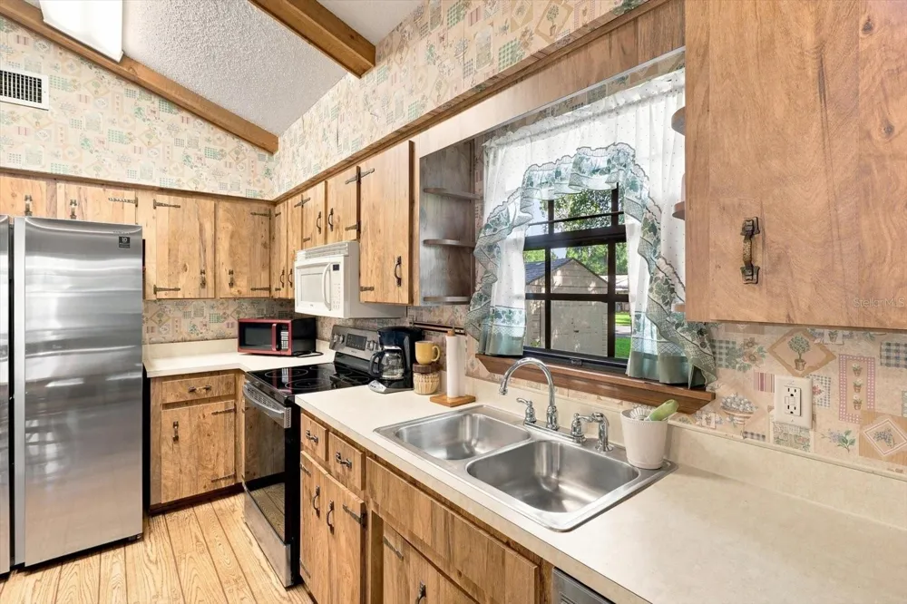 4553 E SHOREWOOD DRIVE Hernando, FL 34442
