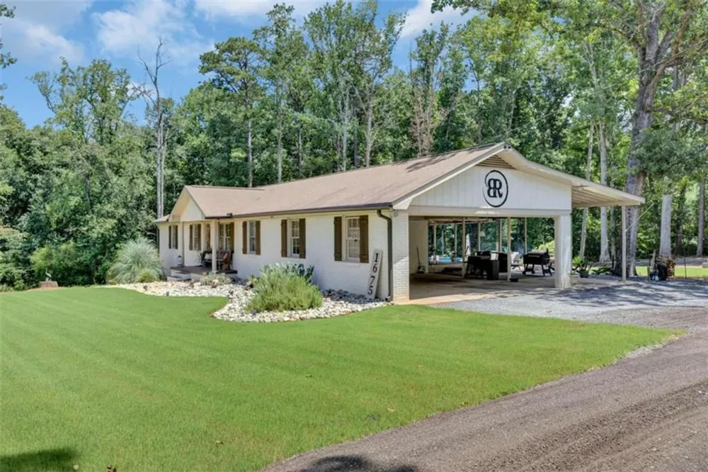 1675 Alcovy Trestle Road Social Circle, GA 30025