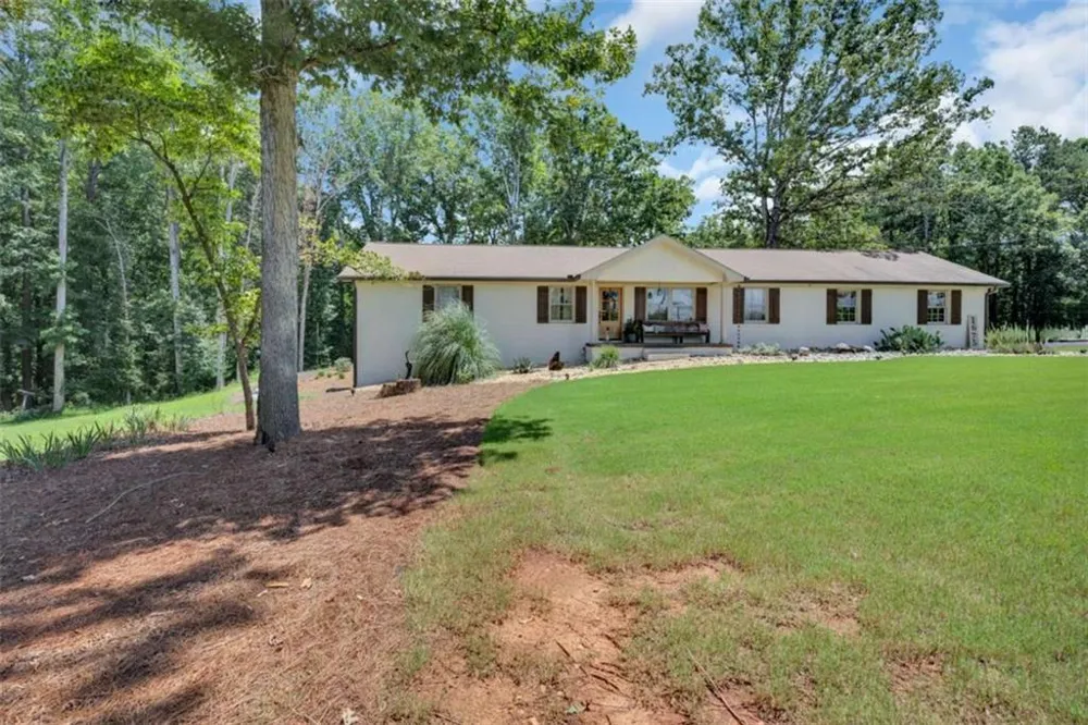 1675 Alcovy Trestle Road Social Circle, GA 30025