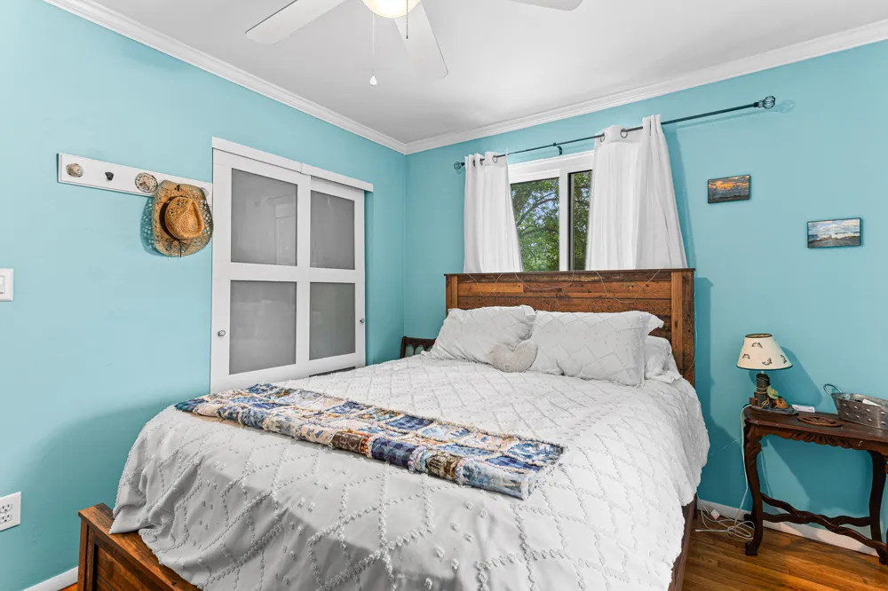 718 Panorama Milford, MI 48381