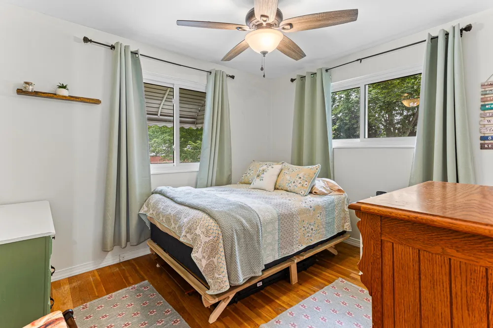 718 Panorama Milford, MI 48381