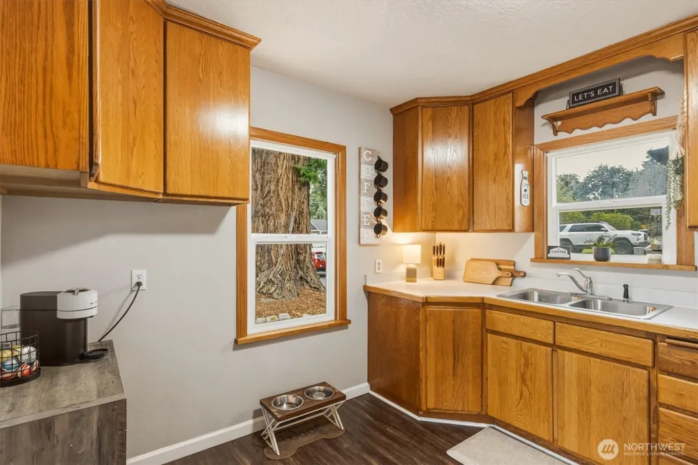 131 Niblett Way Longview, WA 98632