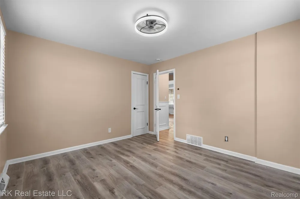 19488 Brady Redford Charter Township, MI 48240