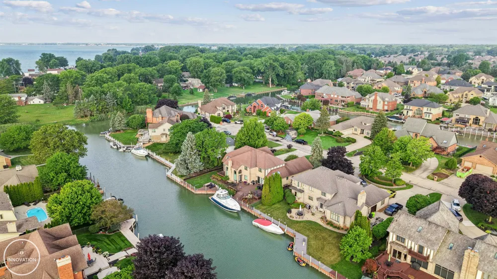 49540 Nautical Drive Chesterfield Township, MI 48047