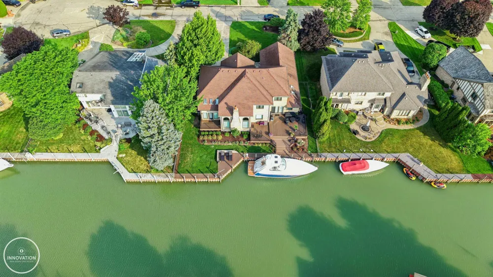 49540 Nautical Drive Chesterfield Township, MI 48047