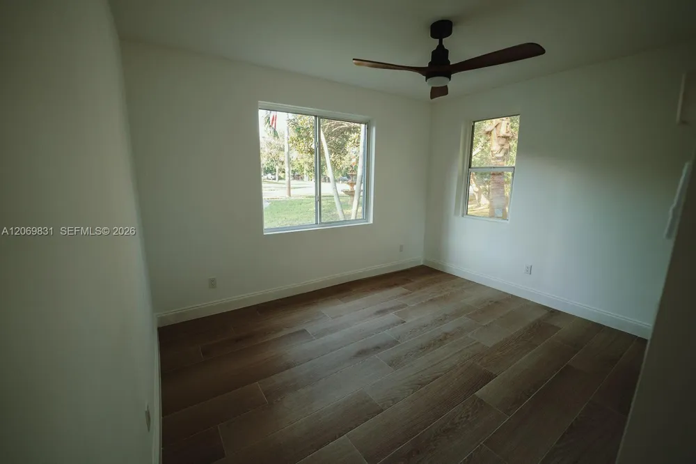 801 NE 144th St North Miami, FL 33161