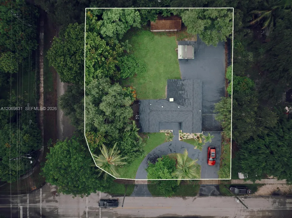 801 NE 144th St North Miami, FL 33161