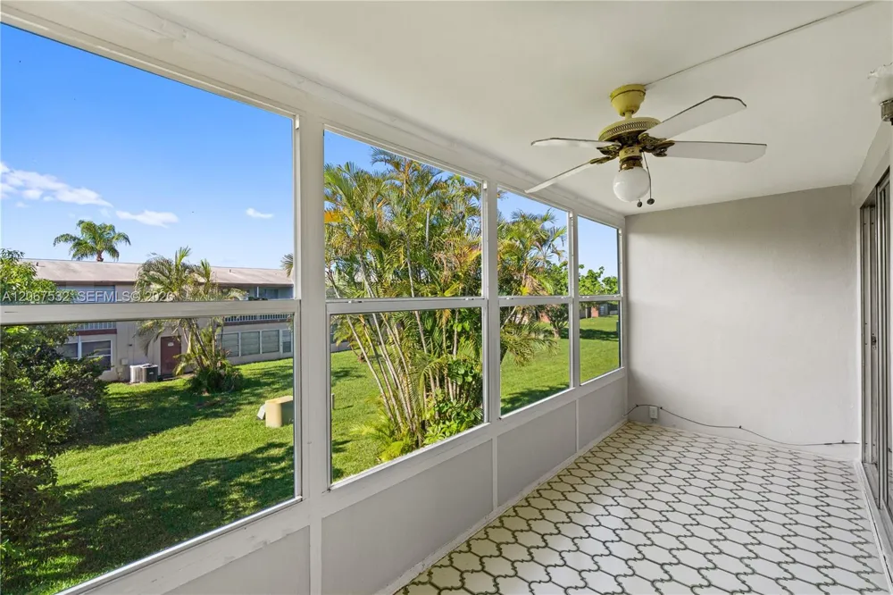 7305 NW 5th Ct #204 Margate, FL 33063