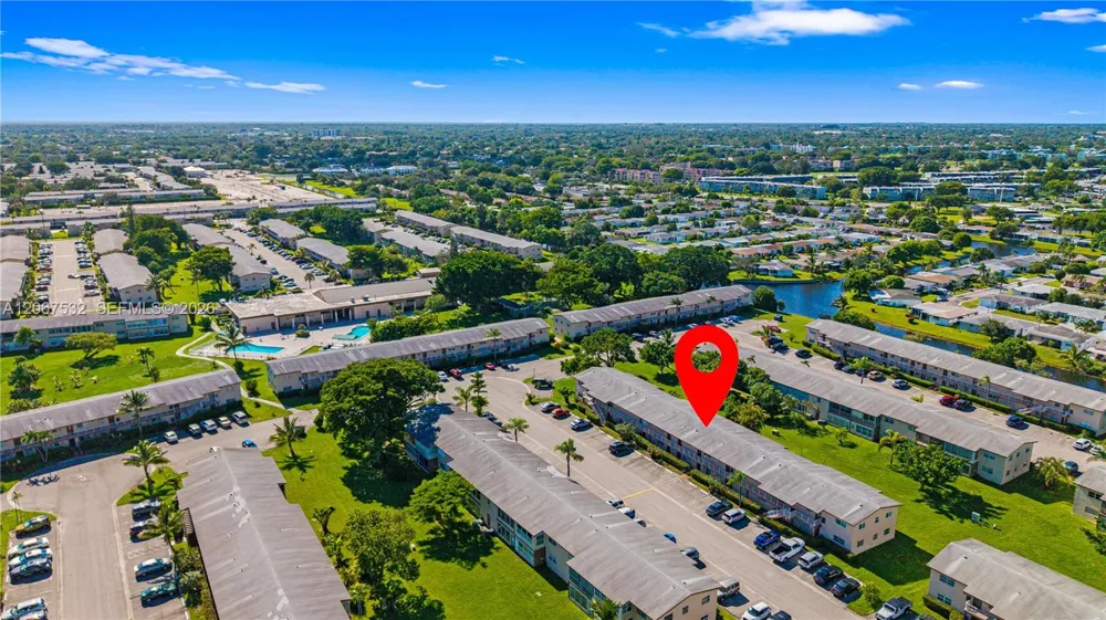 7305 NW 5th Ct #204 Margate, FL 33063