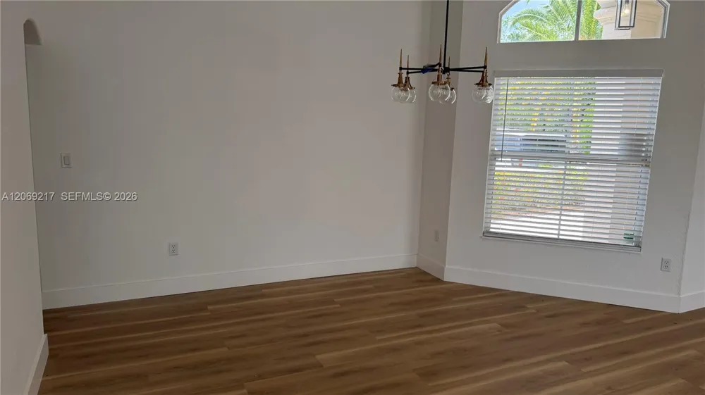 19089 NW 23rd Ct Pembroke Pines, FL 33029