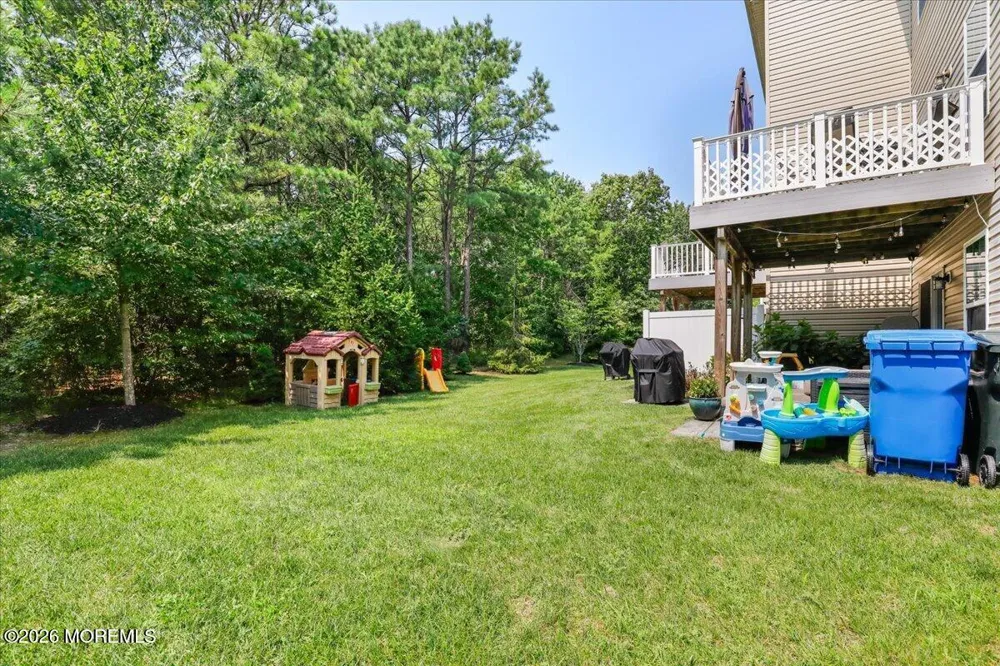 33 Michael Drive Tinton Falls, NJ 07712