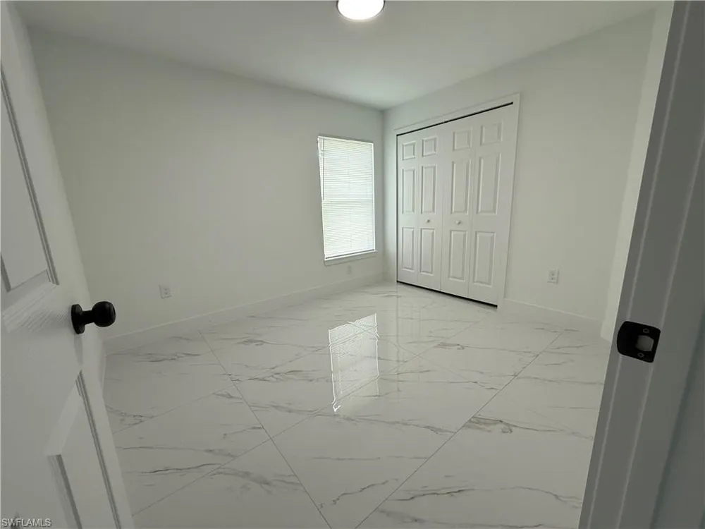 819 Congress Avenue Lehigh Acres, FL 33972