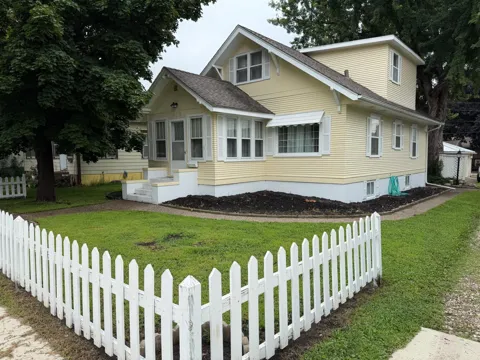 812 Bridge Avenue