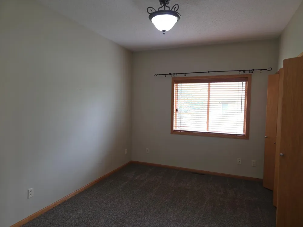 972 33rd Street S Moorhead, MN 56560