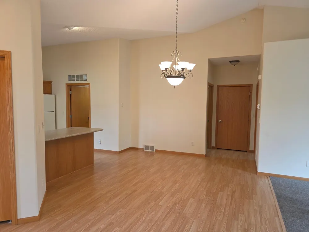 972 33rd Street S Moorhead, MN 56560
